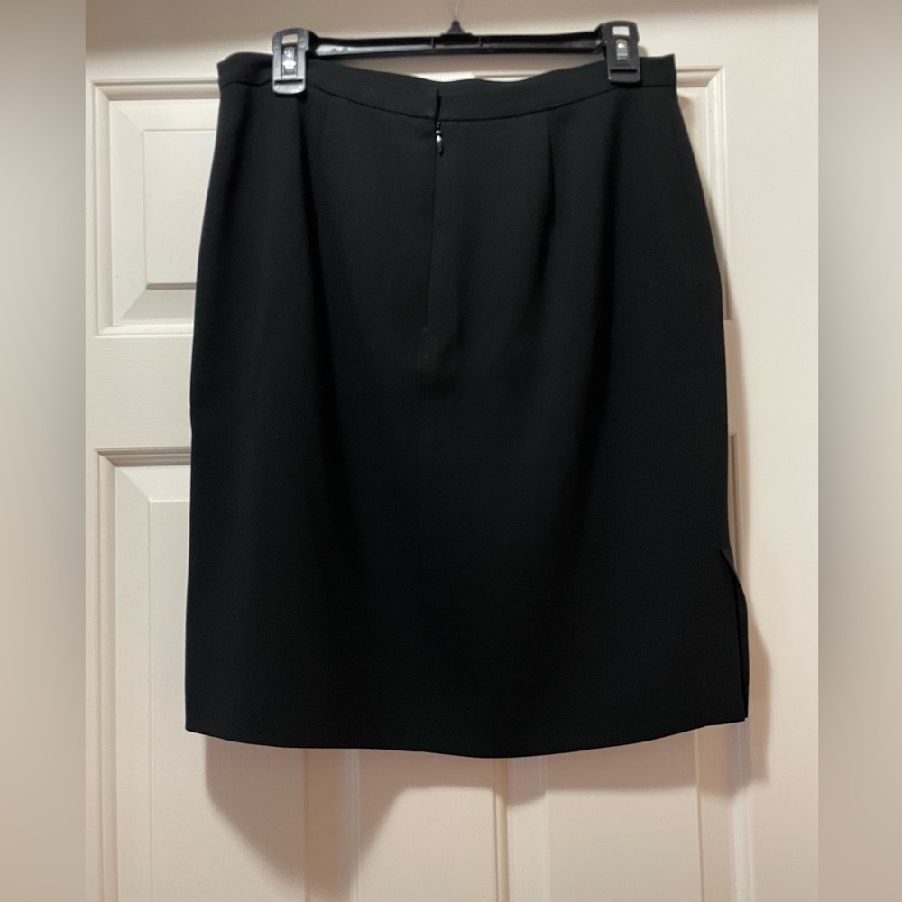 Ann Taylor Classic Chic Black Pencil Suit Skirt size 12 Petite - Picture 2 of 5